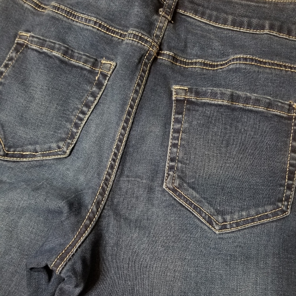 Maurices High Rise Jeans - Picture 5 of 5
